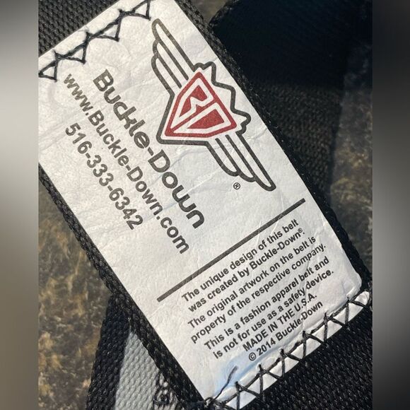 Buckle-Down Batman Seatbelt Buckle Unisex Belt - Picture 5 of 7